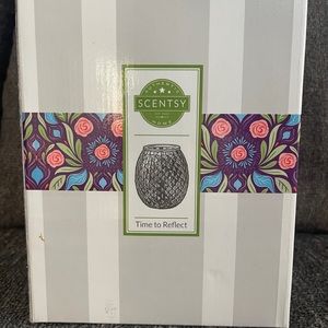 Time to Reflect Scentsy warmer